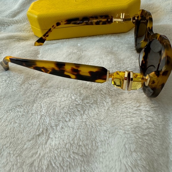 Swarovski Yellow Crystal Sunglasses with Tortoise Frames - Picture 6 of 7